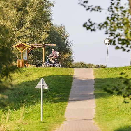 Ferienwohnung Ostseeblick Mit Balkon 欧巴德伍斯图 外观 照片